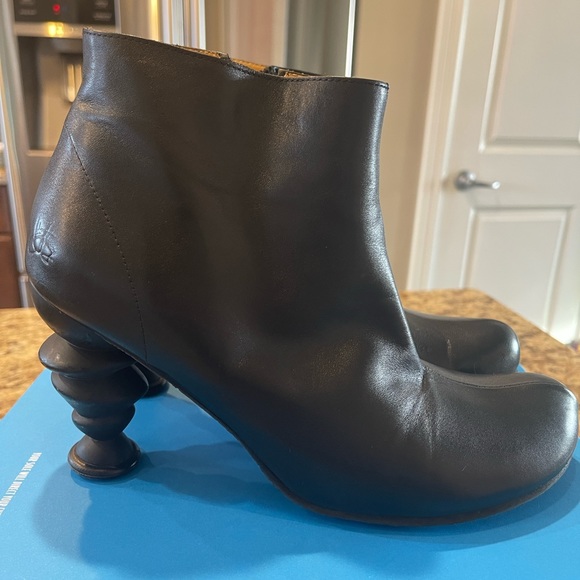 John Fluevog rockstar nuumite ankle boots black size 10 - Picture 7 of 11